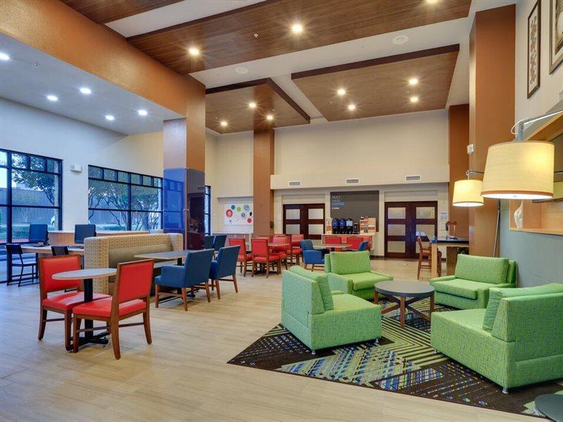 Holiday Inn Express & Suites - Austin - Round Rock By Ihg Exterior photo