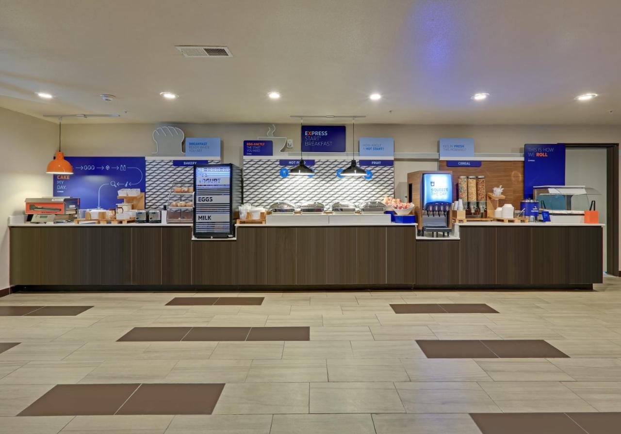 Holiday Inn Express & Suites - Austin - Round Rock By Ihg Exterior photo